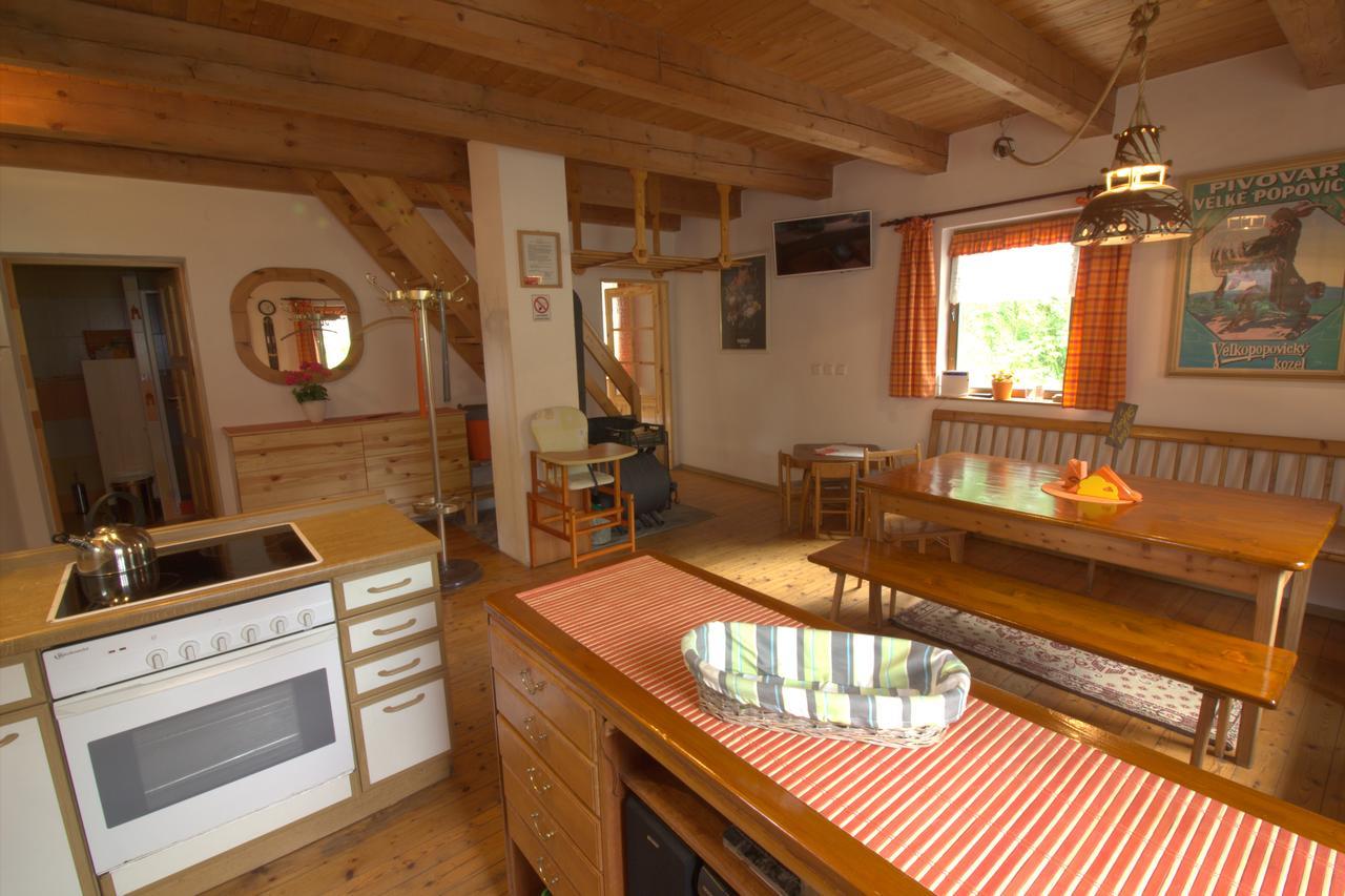 Lodge Orange House